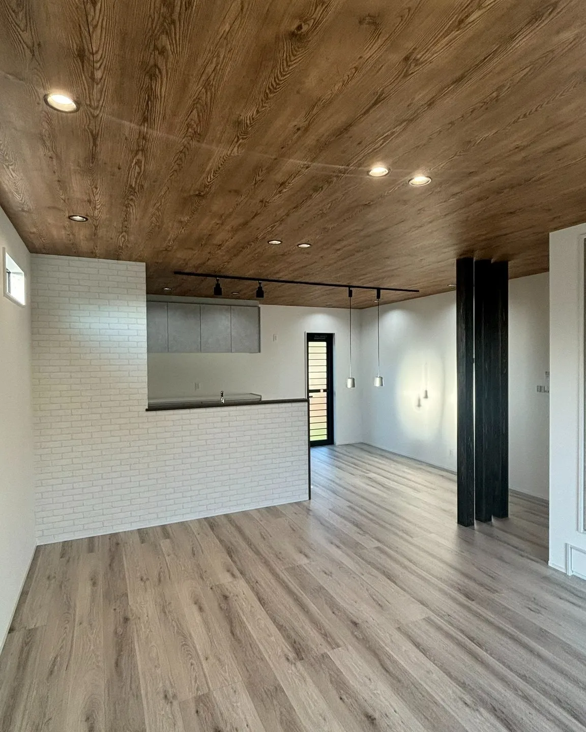 『穏やかに暮らす、グレージュの家🏡』